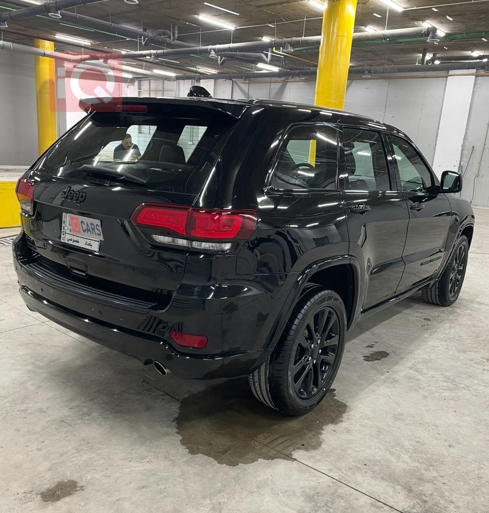 جيب جراند شيروكي